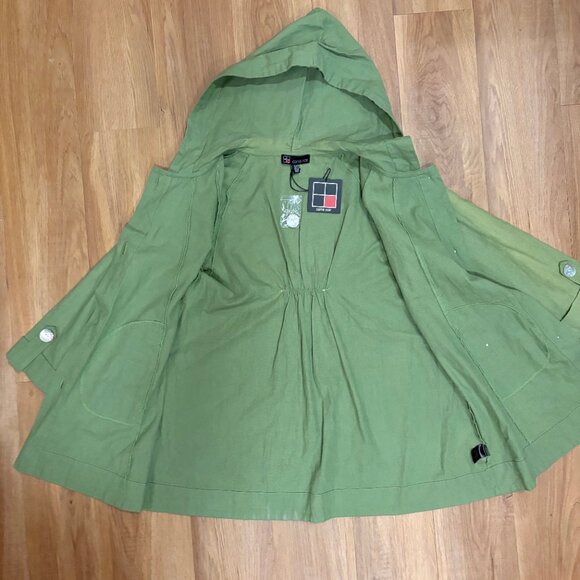 Carre Noir Green Linen-Cotton Hooded Jacket (New w/ Tags)  Minor Color Variation - Picture 6 of 7